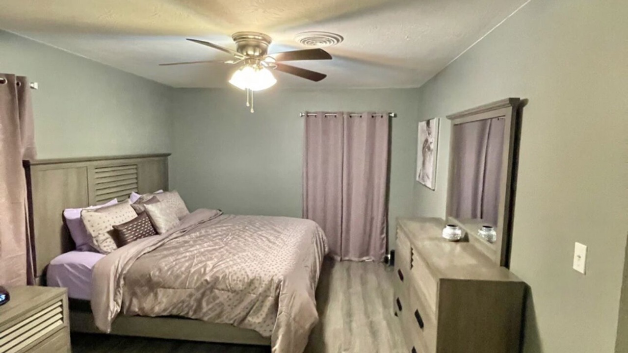 Photo of Bedroom in Orange