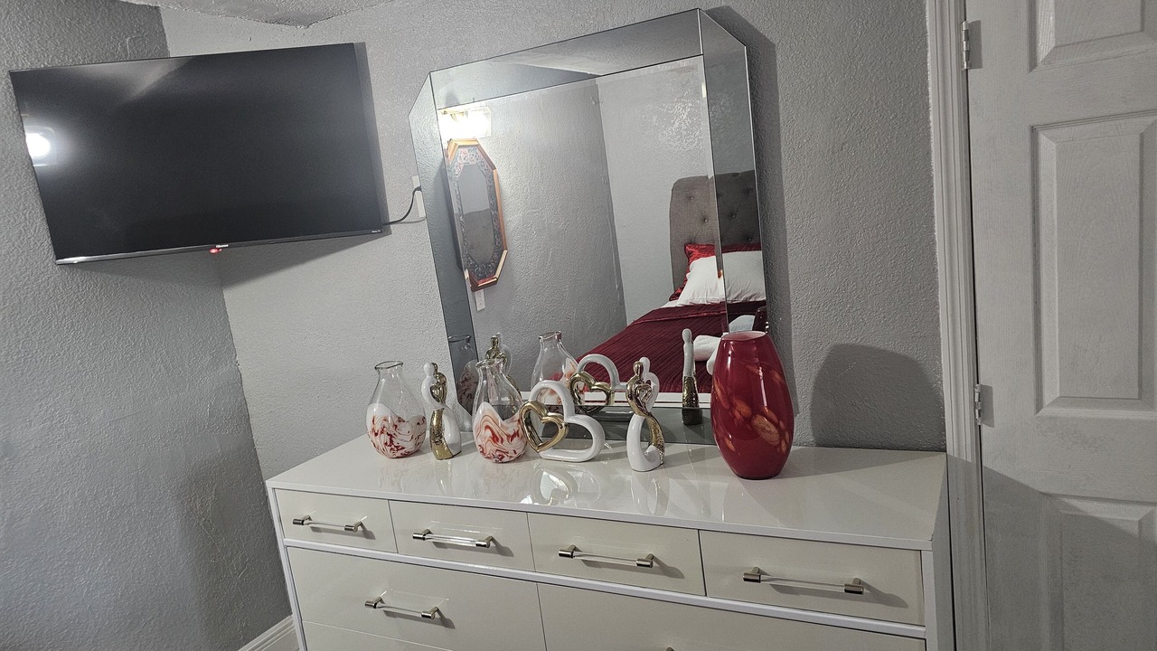 Photo of Bedroom in Pompano Beach