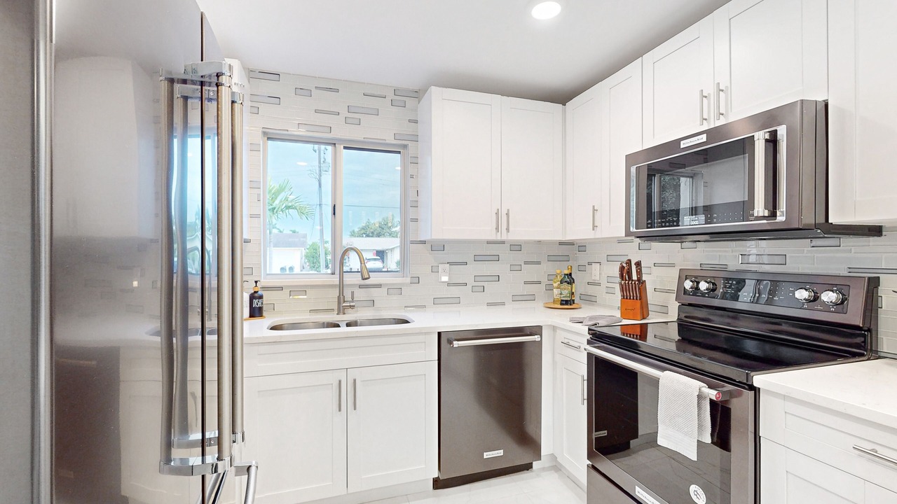 Photo of Kitchen in Isles of Capri