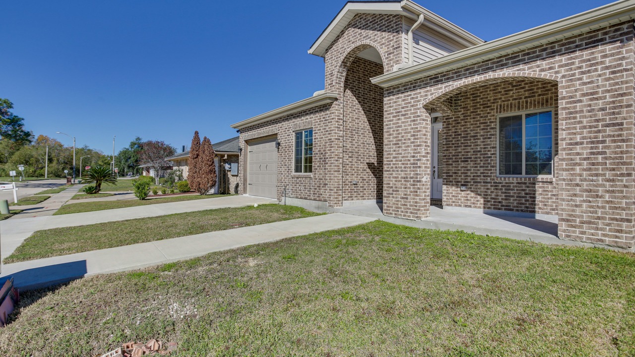 Photo of Outdoor in West Lake Forest