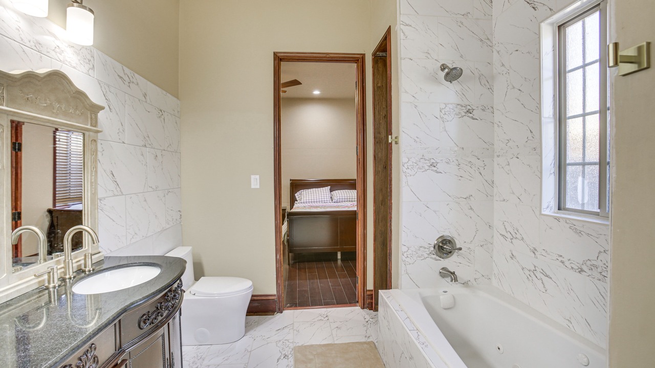 Photo of Bathroom in West Lake Forest
