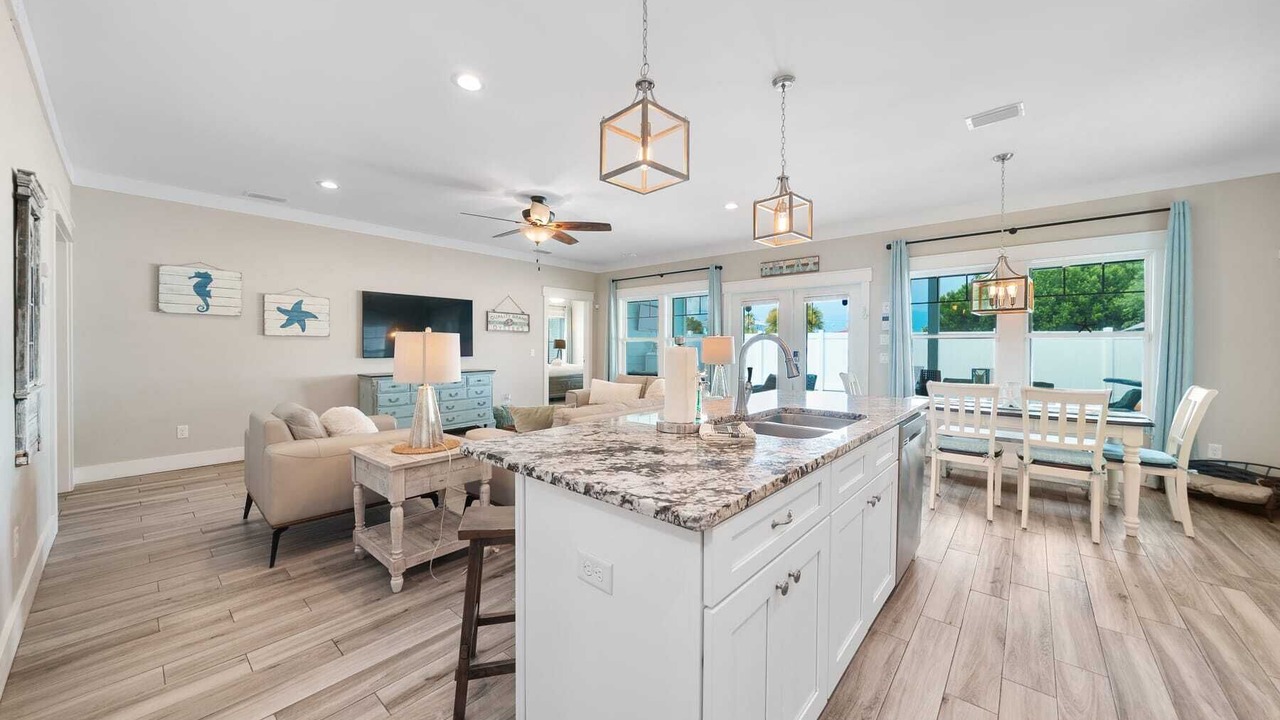 Photo of Others in Laguna Beach Estates