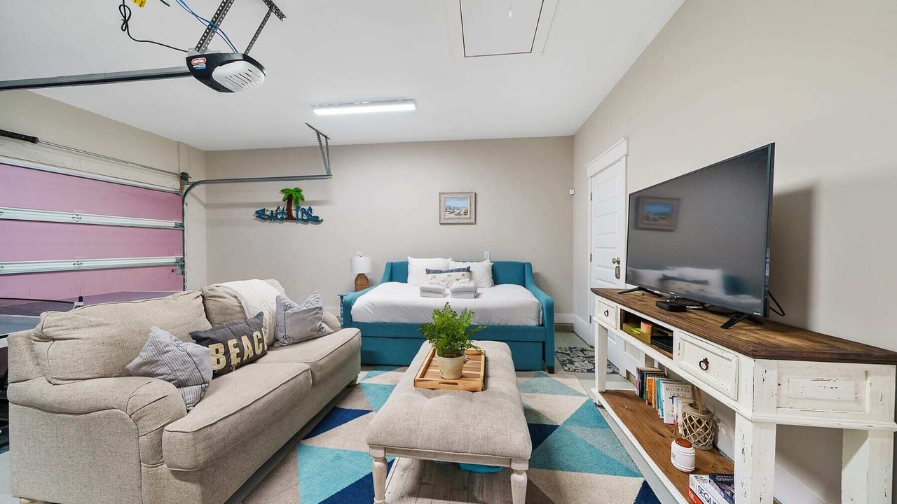 Photo of Others in Laguna Beach Estates