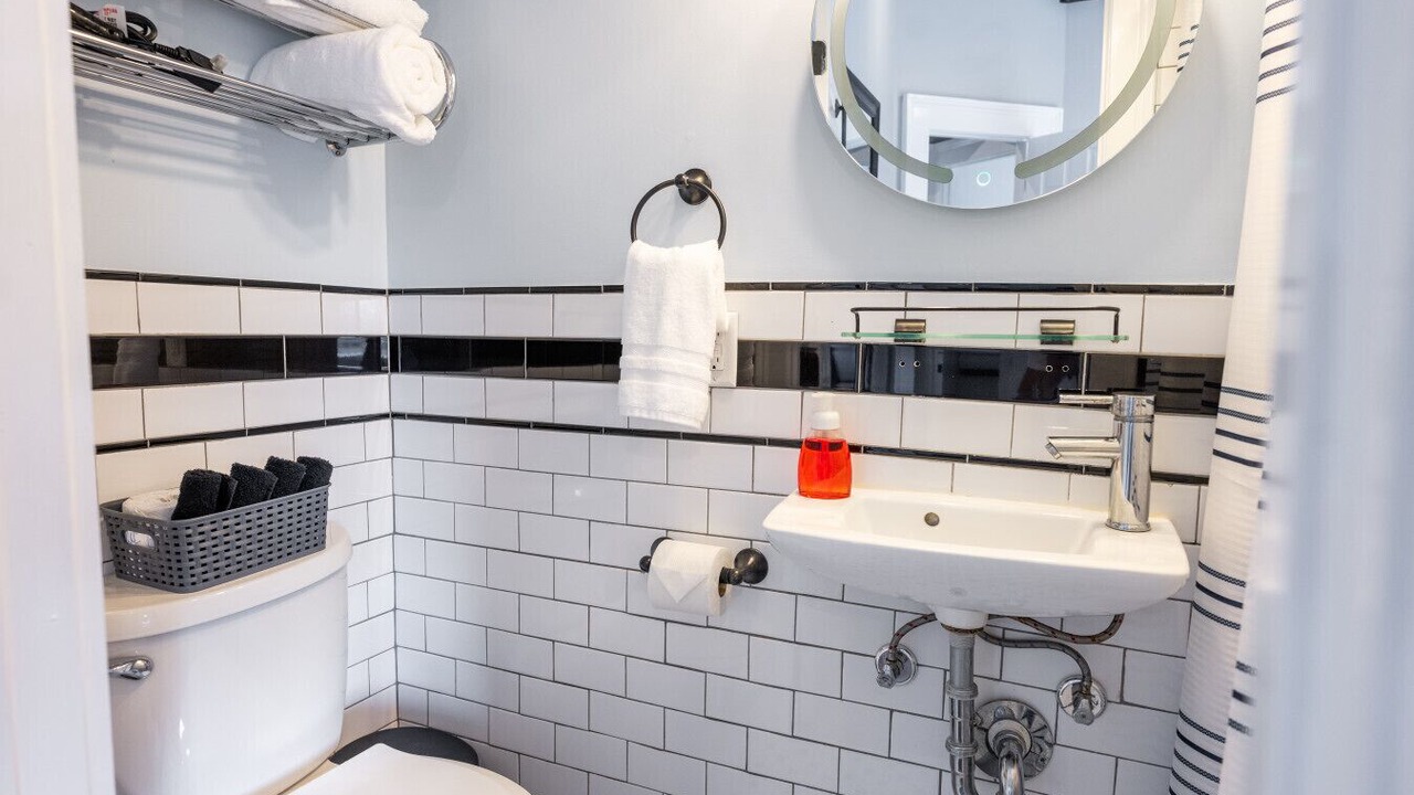 Photo of Bathroom in Saint Roch