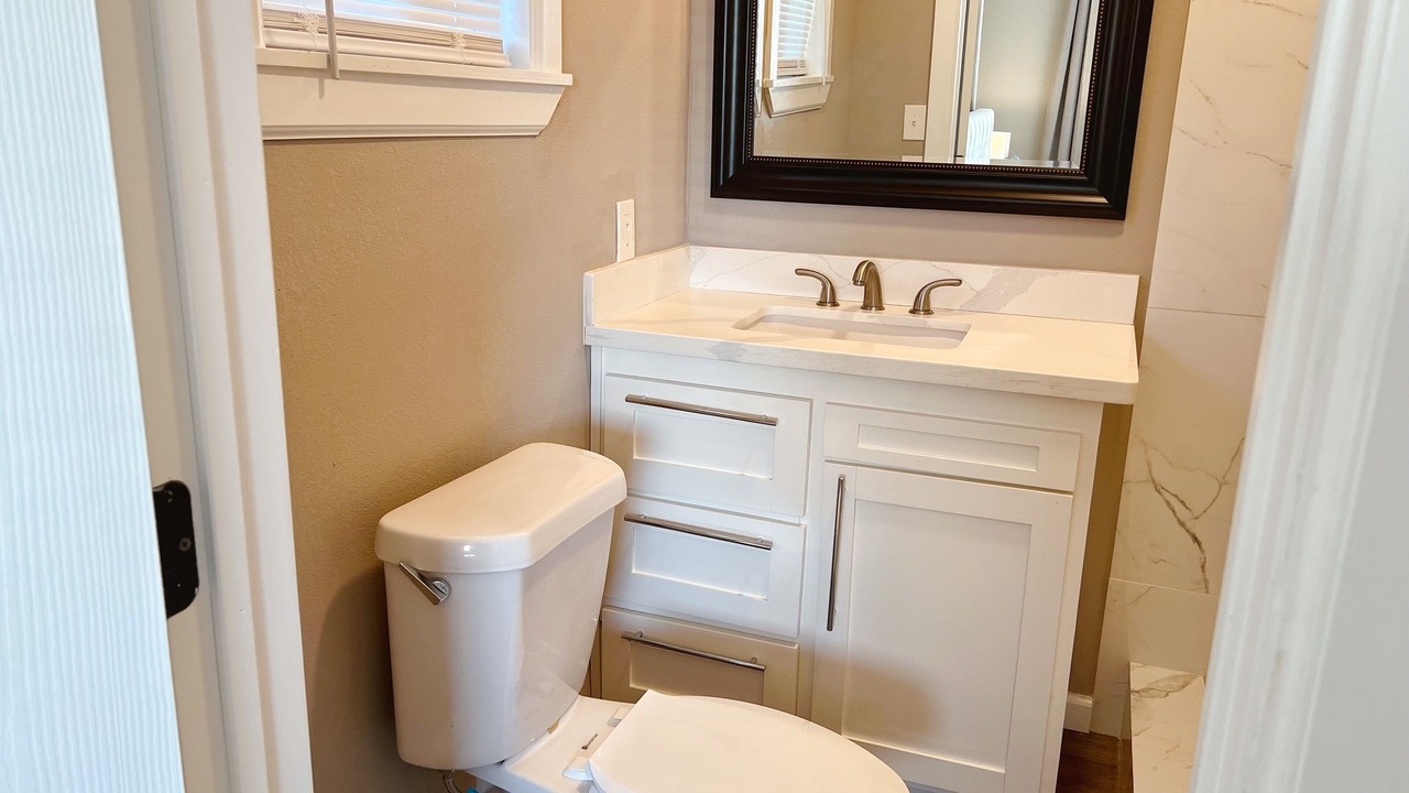 Photo of Bathroom in Orange