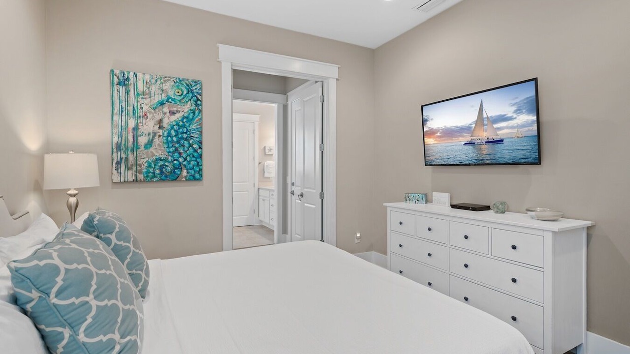 Photo of Bedroom in Santa Rosa Beach