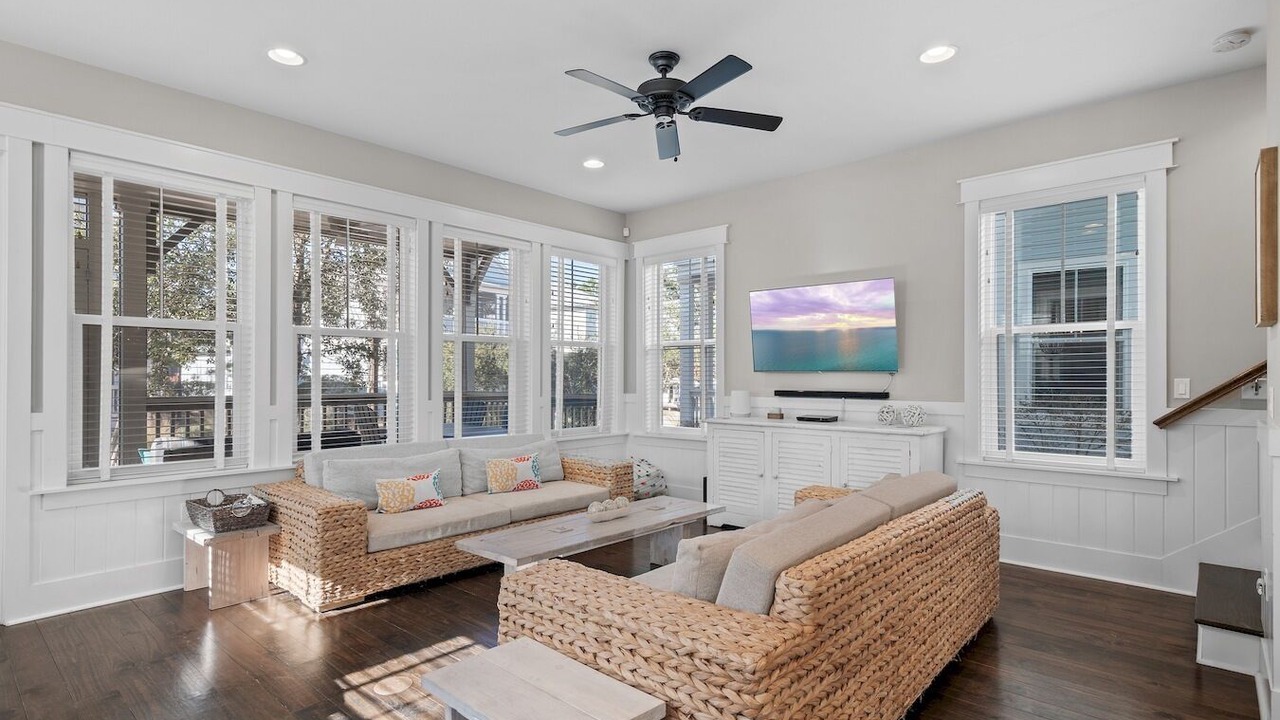 Photo of Livingroom in Santa Rosa Beach