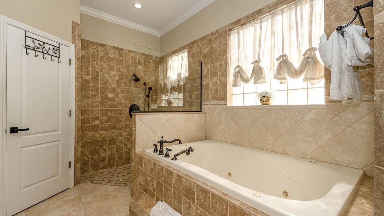 Photo of Bathroom in River Isles