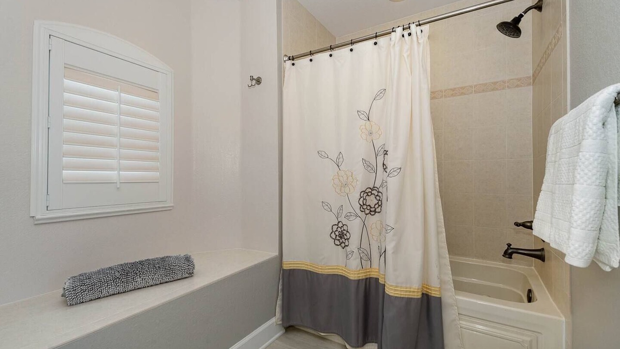 Photo of Bathroom in River Isles