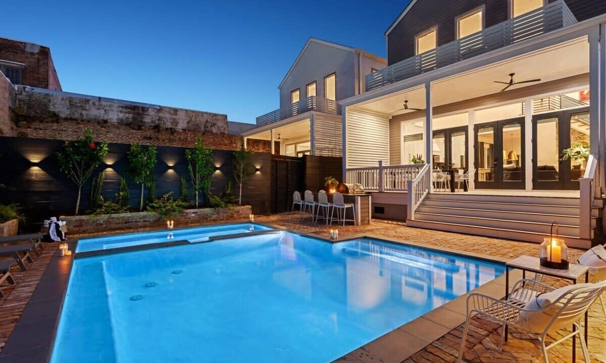 Photo of Outdoor in Lower Garden District
