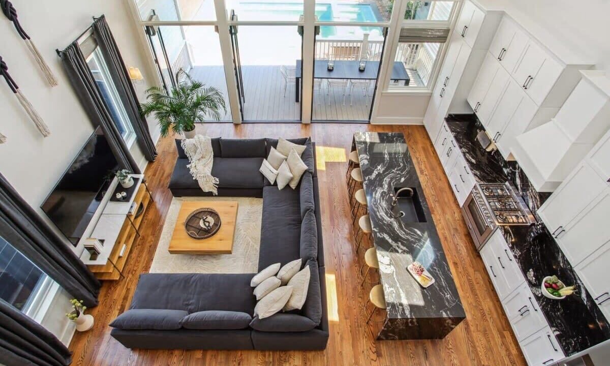 Photo of Bedroom in Lower Garden District