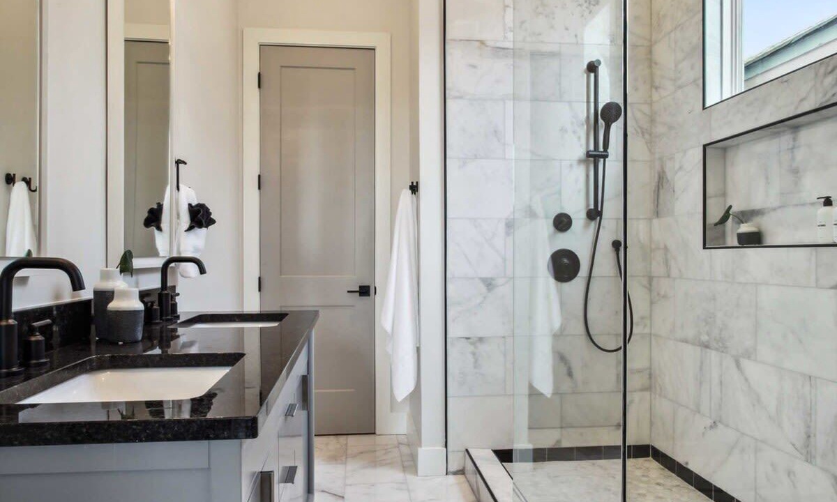 Photo of Bathroom in Lower Garden District