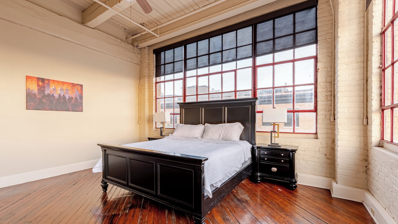 Photo of Bedroom in Central Business District