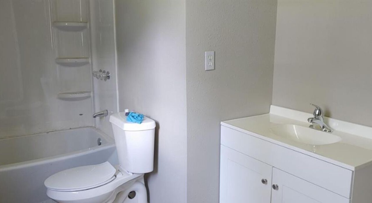 Photo of Bathroom in Deweyville