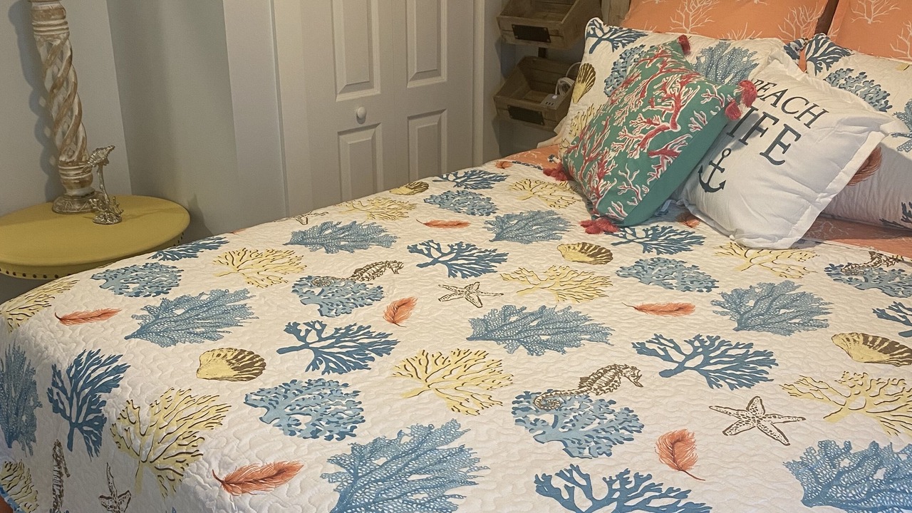 Photo of Bedroom in Mexico Beach