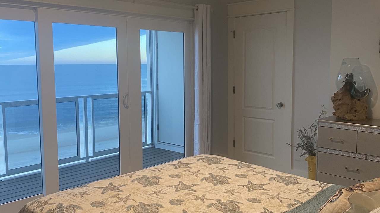 Photo of Bedroom in Mexico Beach