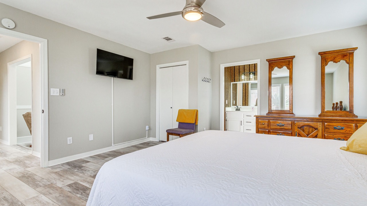 Photo of Bedroom in South Pensacola