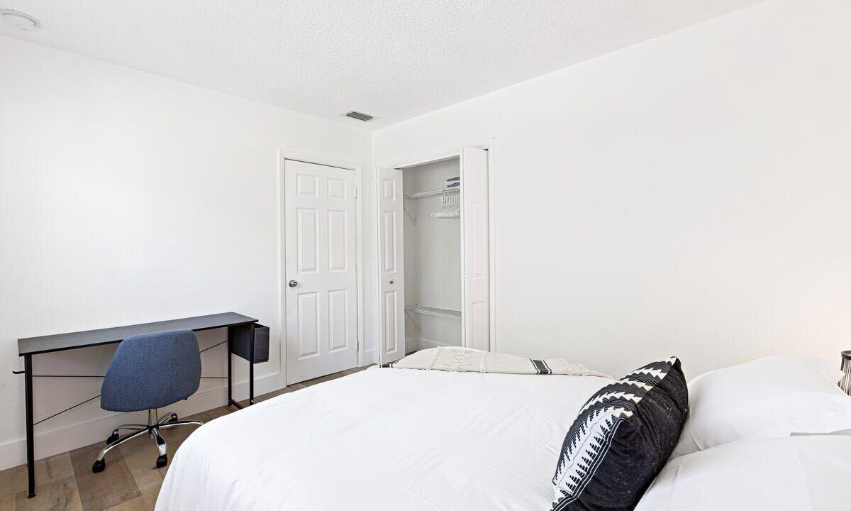 Photo of Bedroom in Sailboat Bend