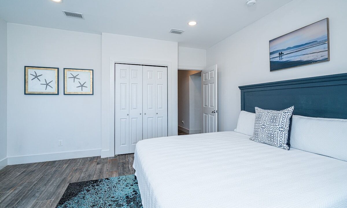 Photo of Bedroom in Fort Bay