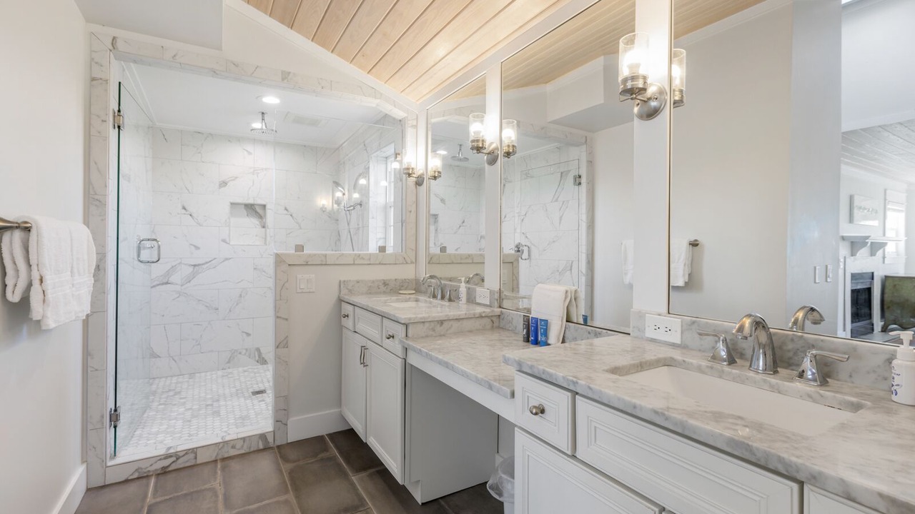 Photo of Bathroom in Seacrest