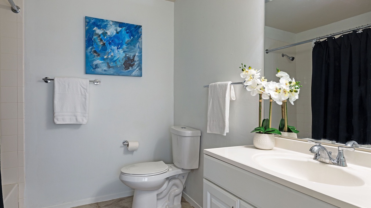 Photo of Bathroom in Greenway Plaza-Upper Kirby