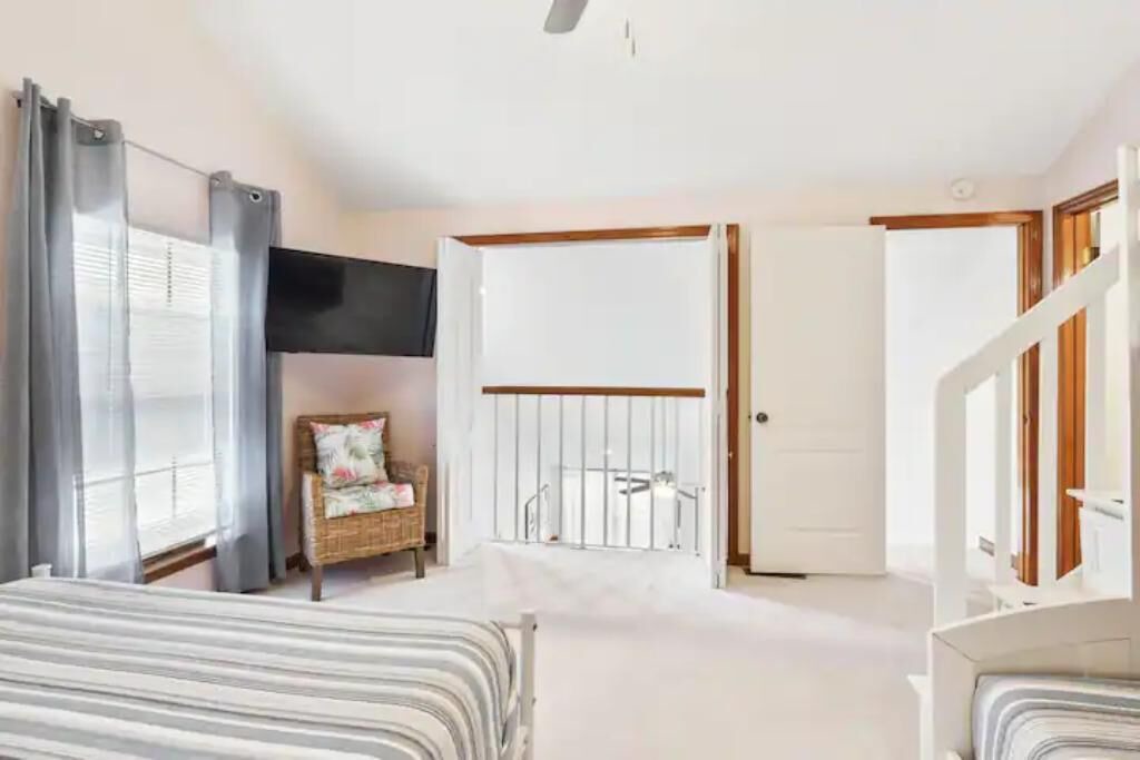Photo of Bedroom in Summer Breeze