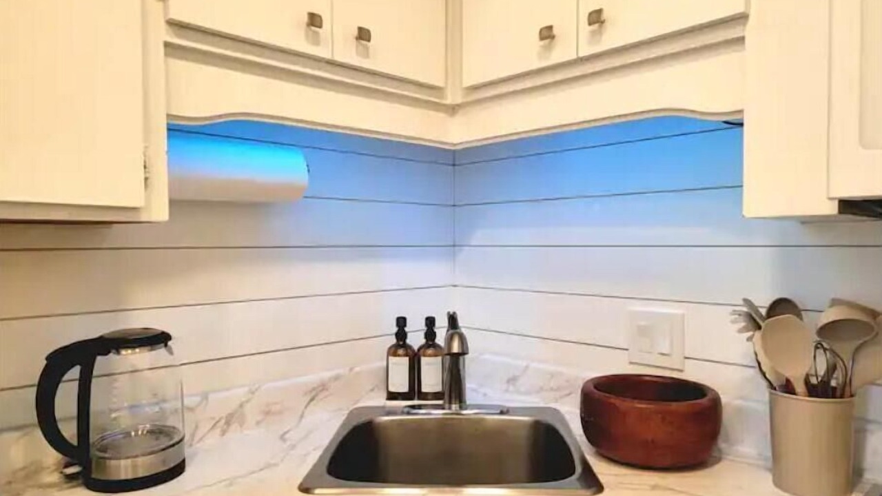 Photo of Kitchen in Summer Breeze