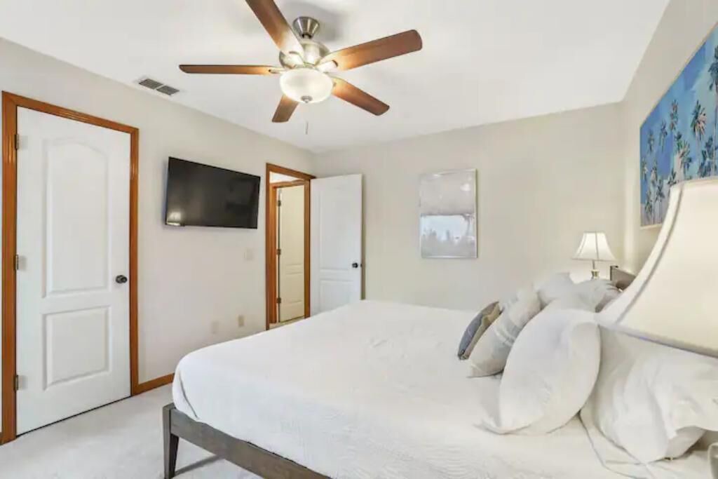 Photo of Bedroom in Summer Breeze