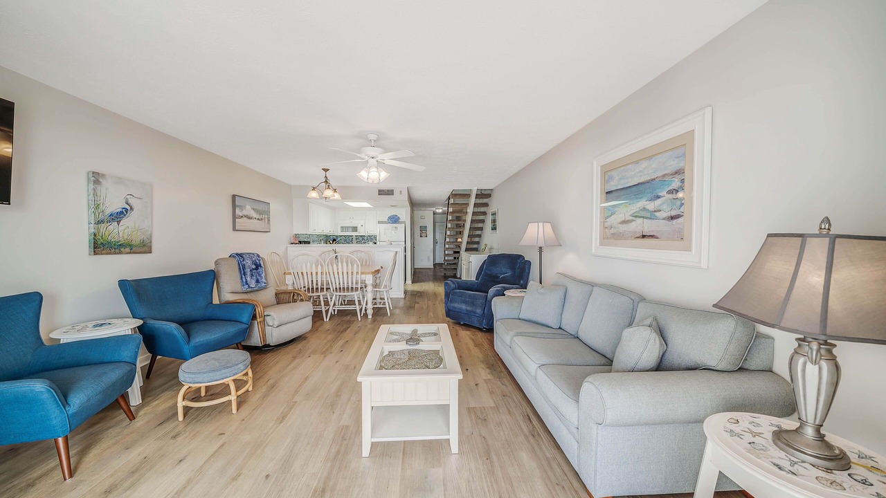 Photo of Livingroom in Silver Sands Beach