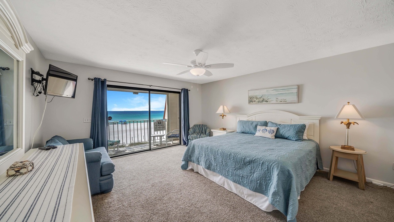 Photo of Patio Balcony in Silver Sands Beach