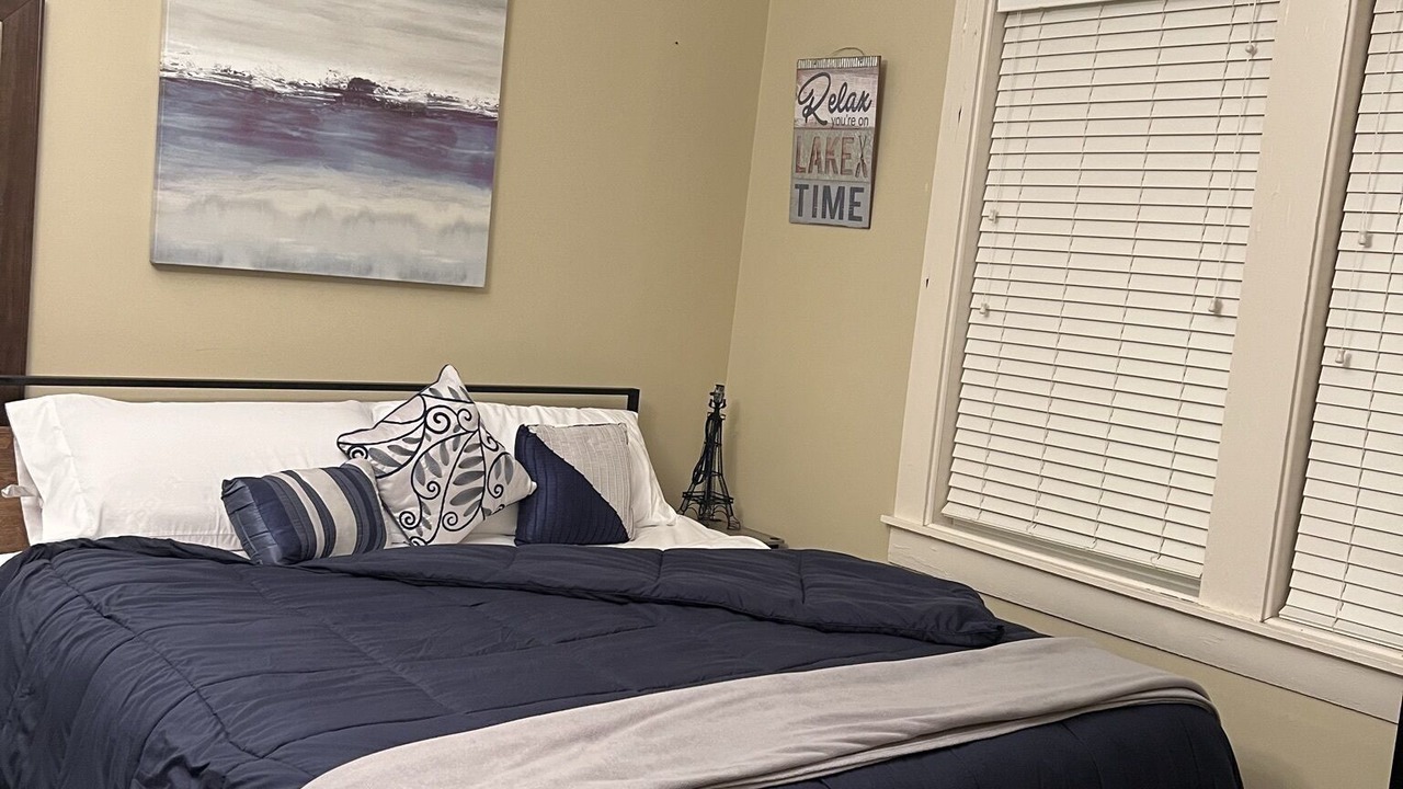 Photo of Bedroom in Lake Providence