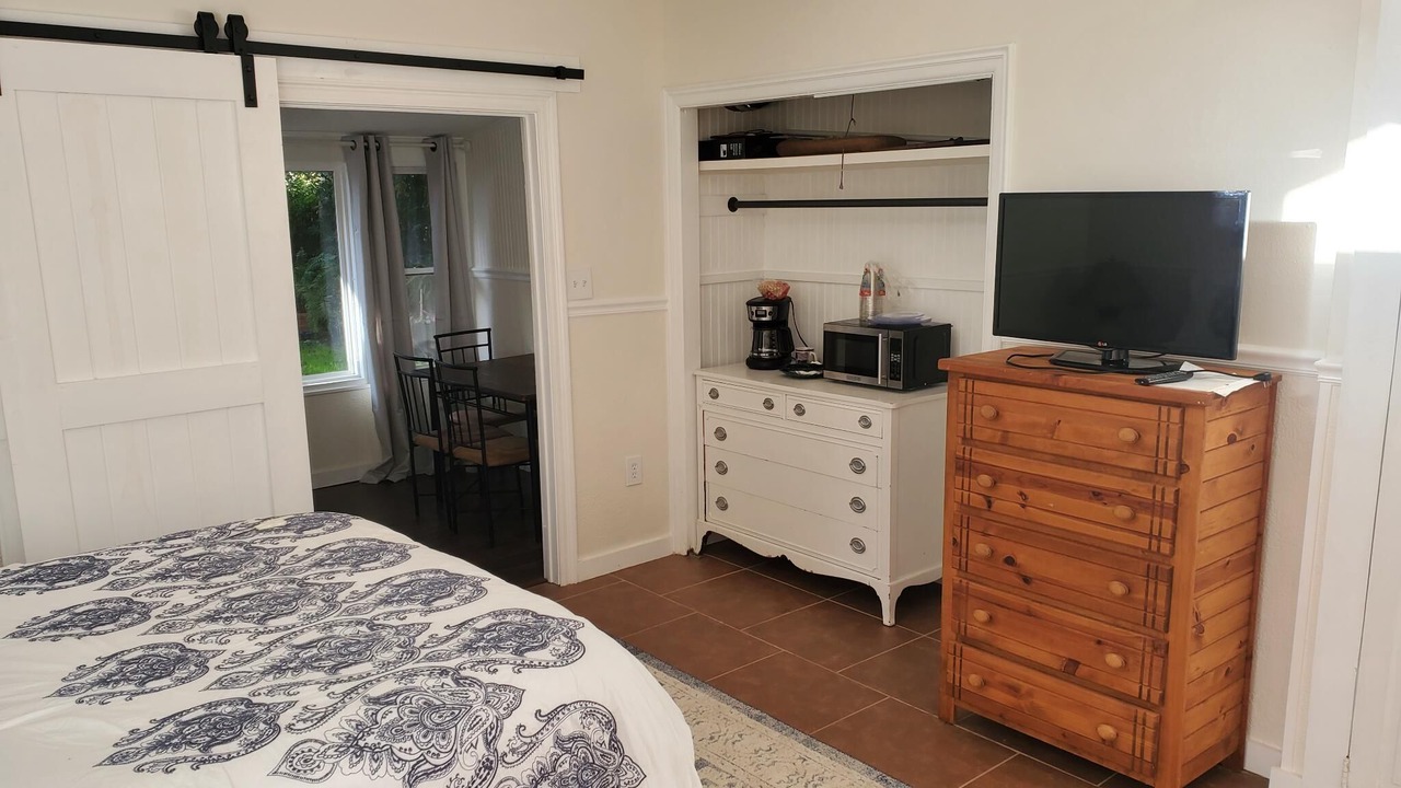 Photo of Bedroom in Mandeville