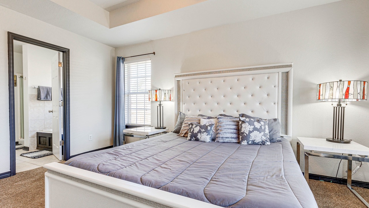 Photo of Bedroom in Ocean Springs