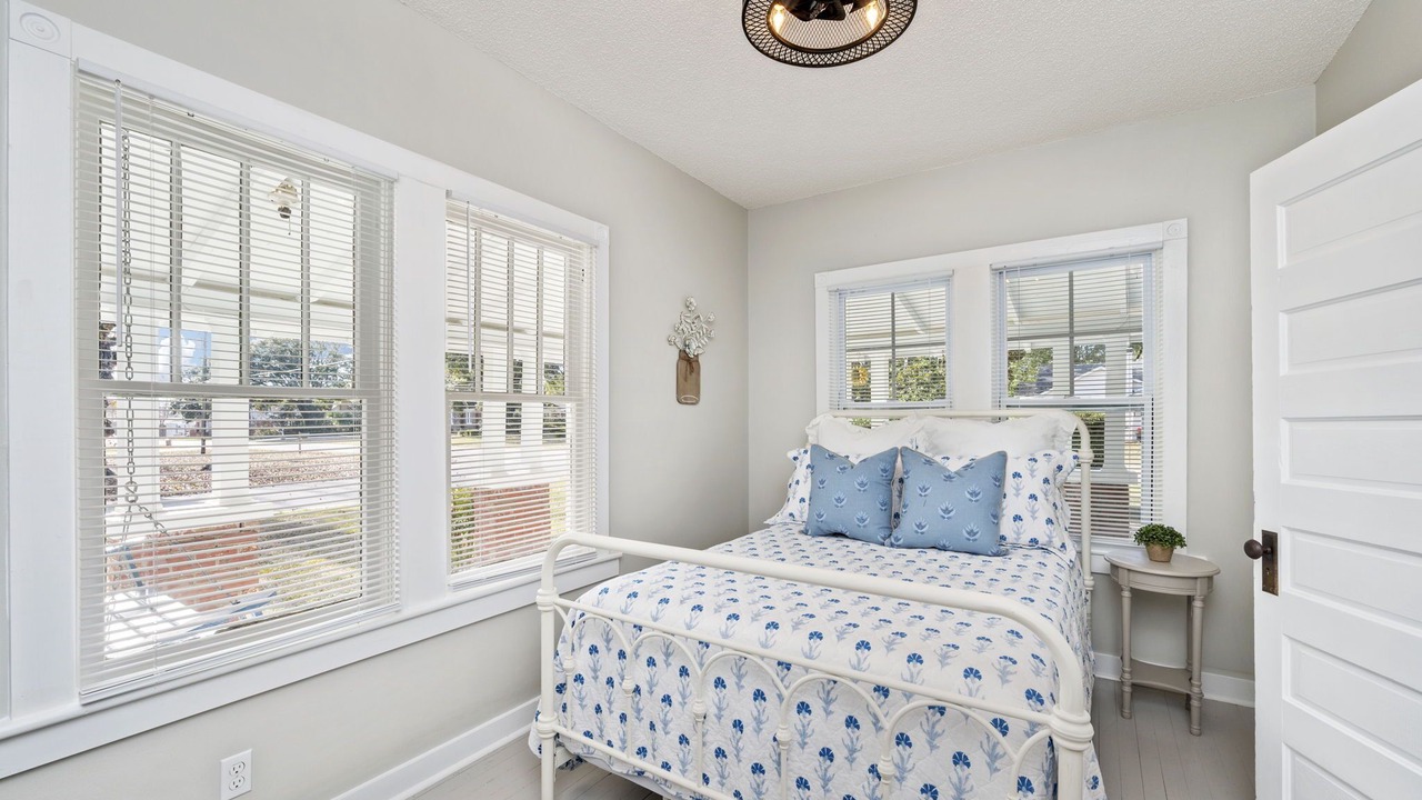 Photo of Bedroom in Crestview