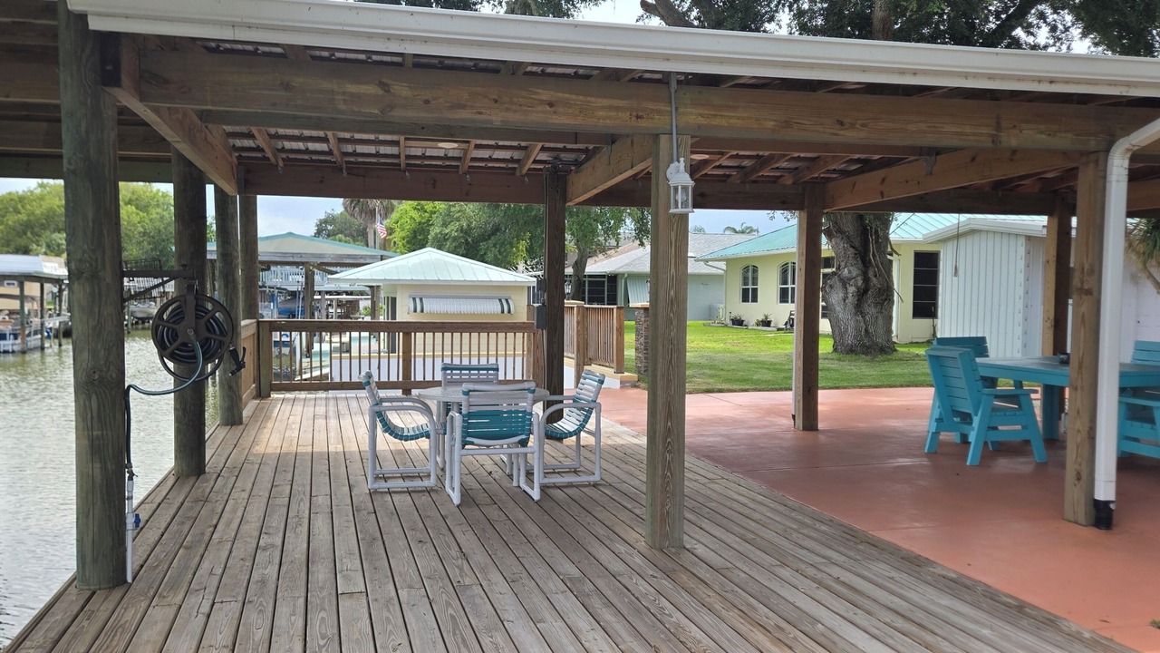 Photo of Outdoor in Indian Harbor Estates