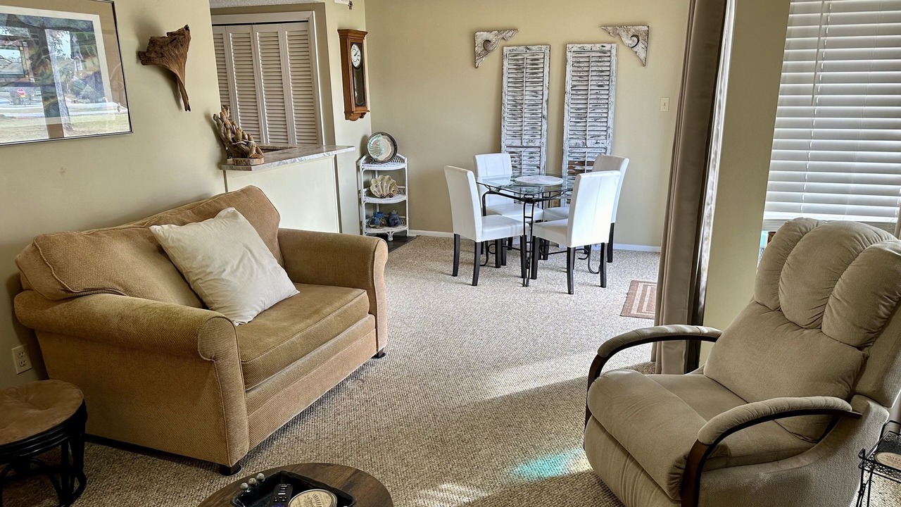 Photo of Livingroom in Diamondhead