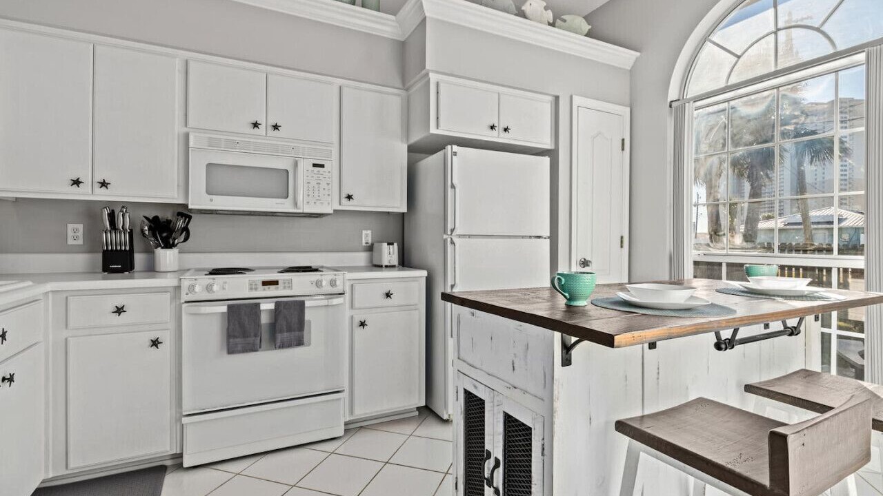 Photo of Kitchen in El Centro Beach
