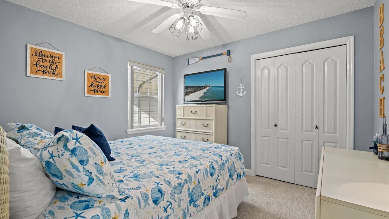 Photo of Bedroom in El Centro Beach