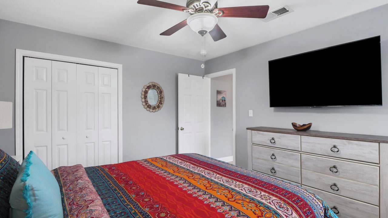 Photo of Bedroom in Shoreline Park