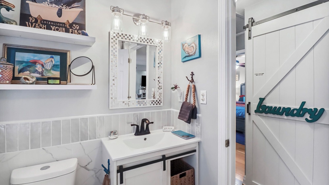 Photo of Bathroom in Shoreline Park