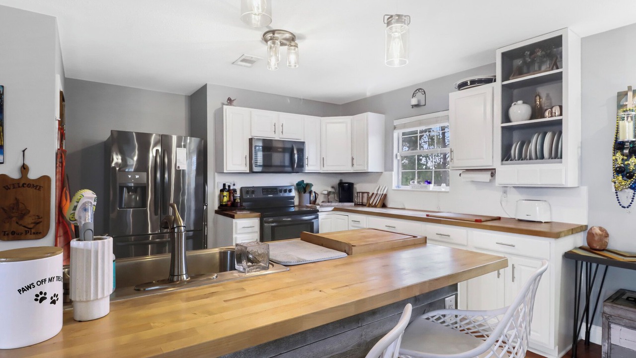 Photo of Kitchen in Shoreline Park