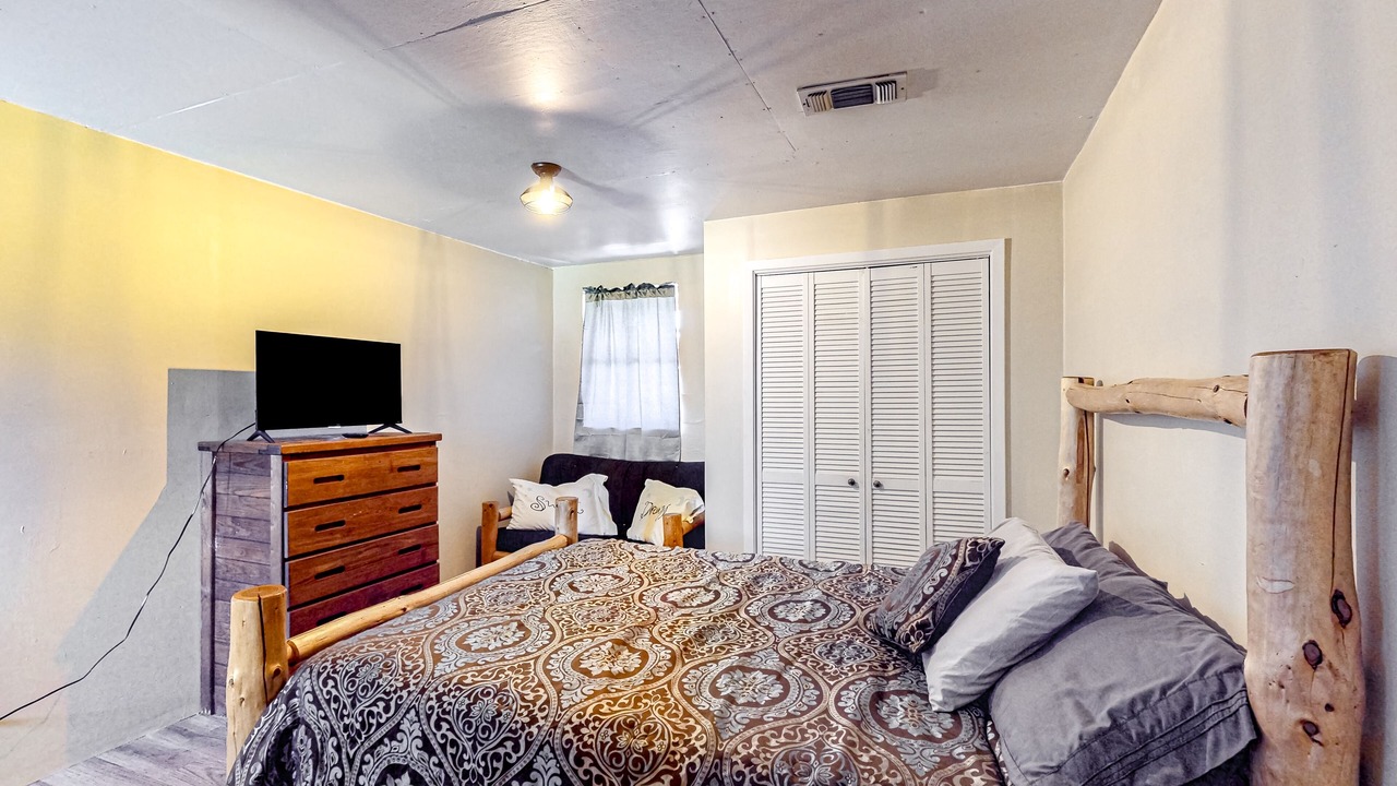Photo of Bedroom in Magnolia