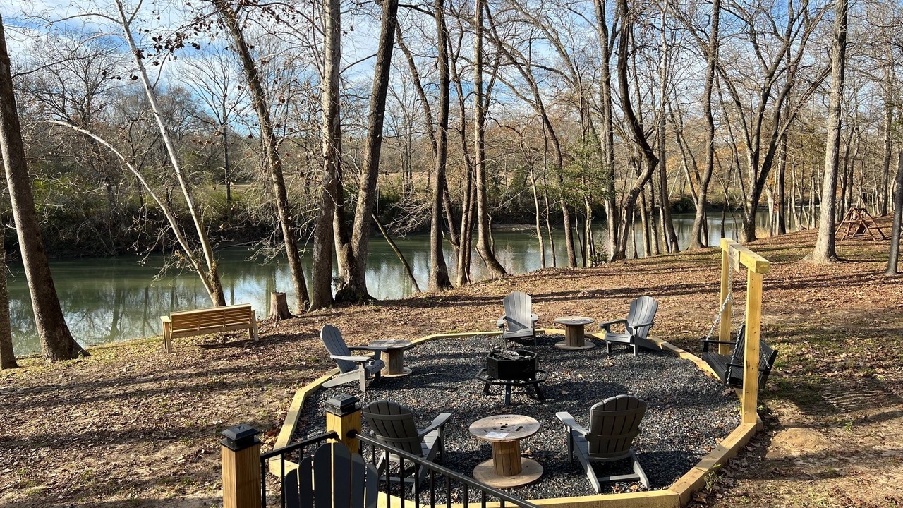 Photo of Outdoor in Smithville