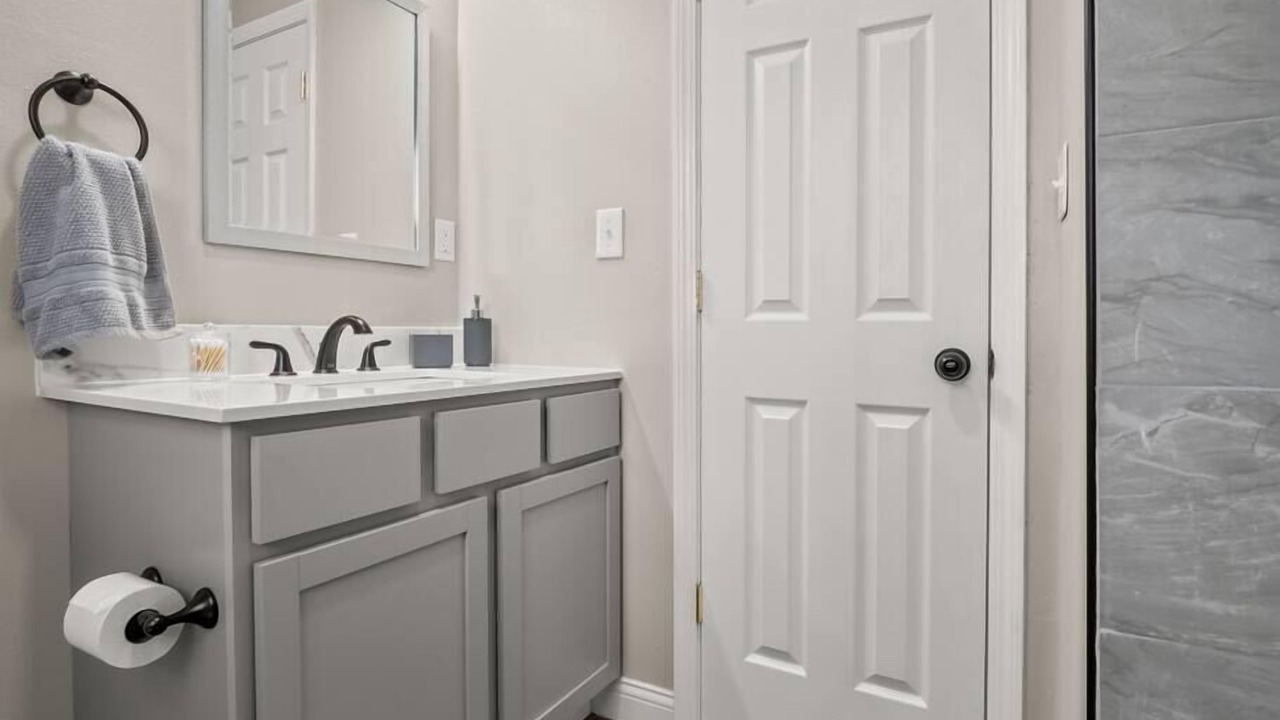 Photo of Bathroom in Lake Charles