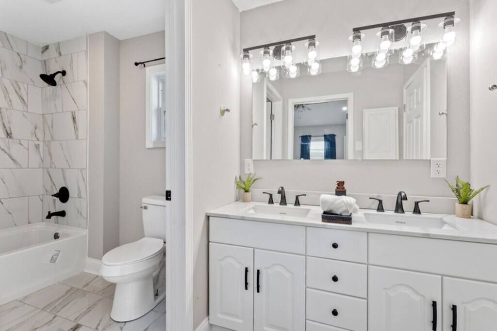 Photo of Bathroom in Lake Charles