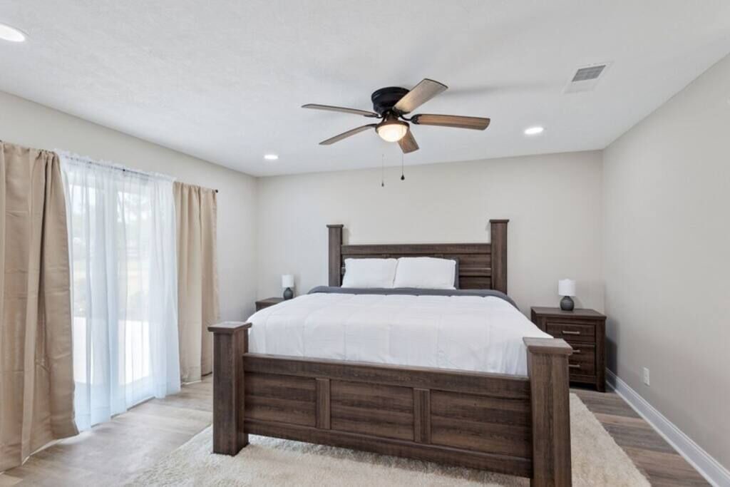 Photo of Bedroom in Lake Charles
