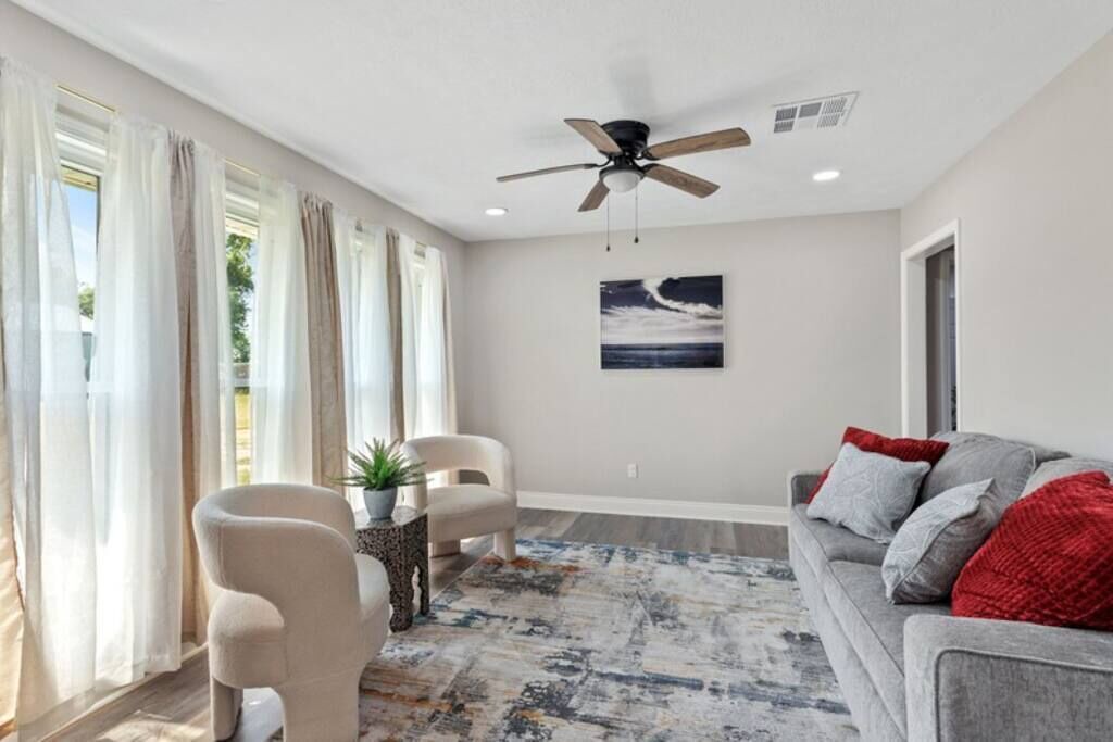 Photo of Livingroom in Lake Charles