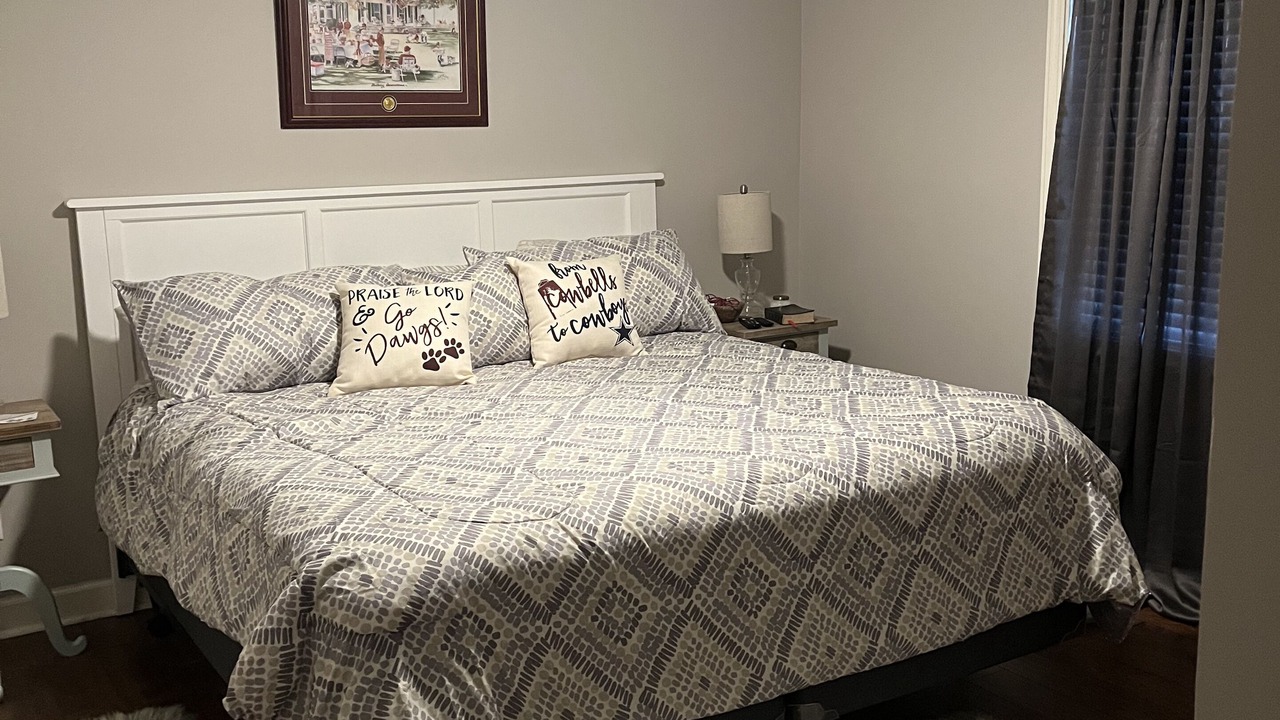 Photo of Bedroom in Starkville