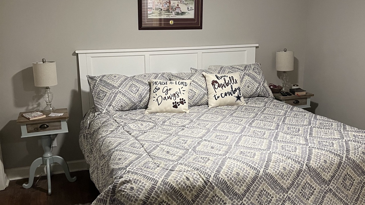 Photo of Bedroom in Starkville