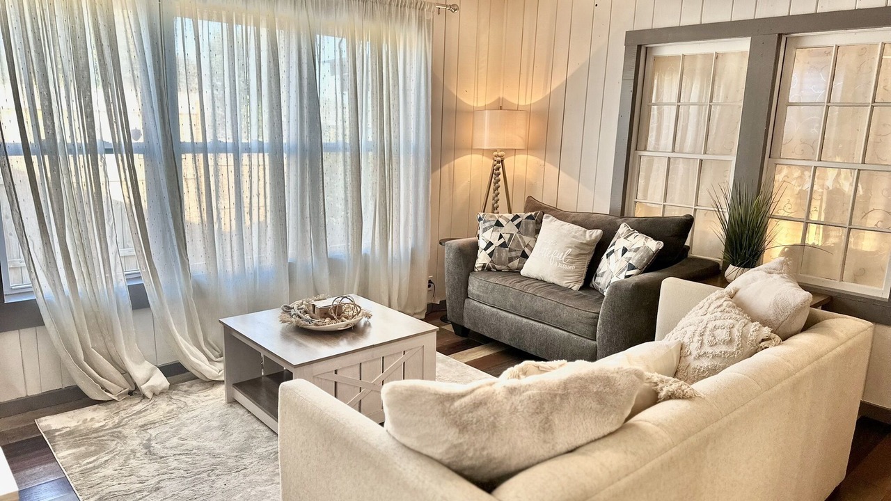 Photo of Livingroom in Laguna Beach